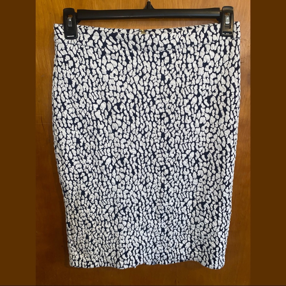 💙 Michael Kors Animal Print Pencil Skirt - Navy💙